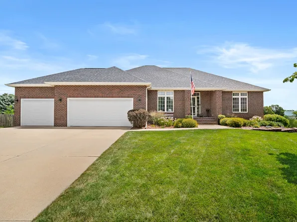 318 Trevor Ct, Norwalk, IA 50211