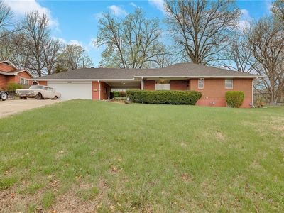 2520 Topping Ave, Kansas City, MO, 64129