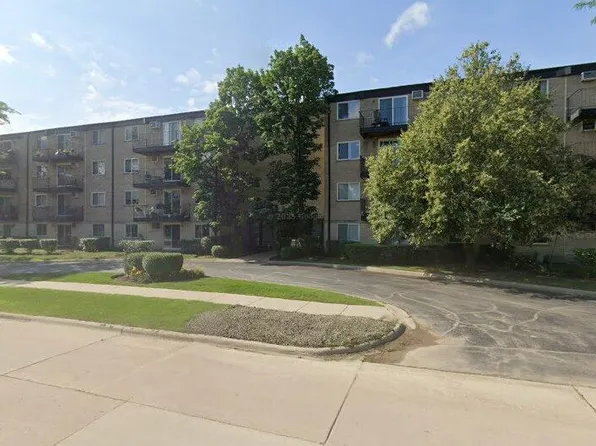 2515 E Olive St APT 2C, Arlington Heights, IL 60004