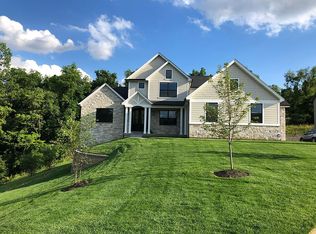 12722 Chandler Ridge Ct, Saint Louis, MO 63131