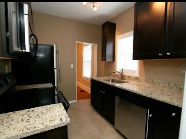 410 Broadway Ave #1 — Photo 4