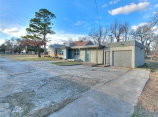 2812 N Henney Rd, Choctaw, OK 73020