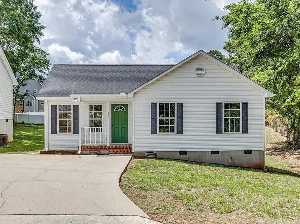 121 Mountain View Ave, Greer, SC 29650