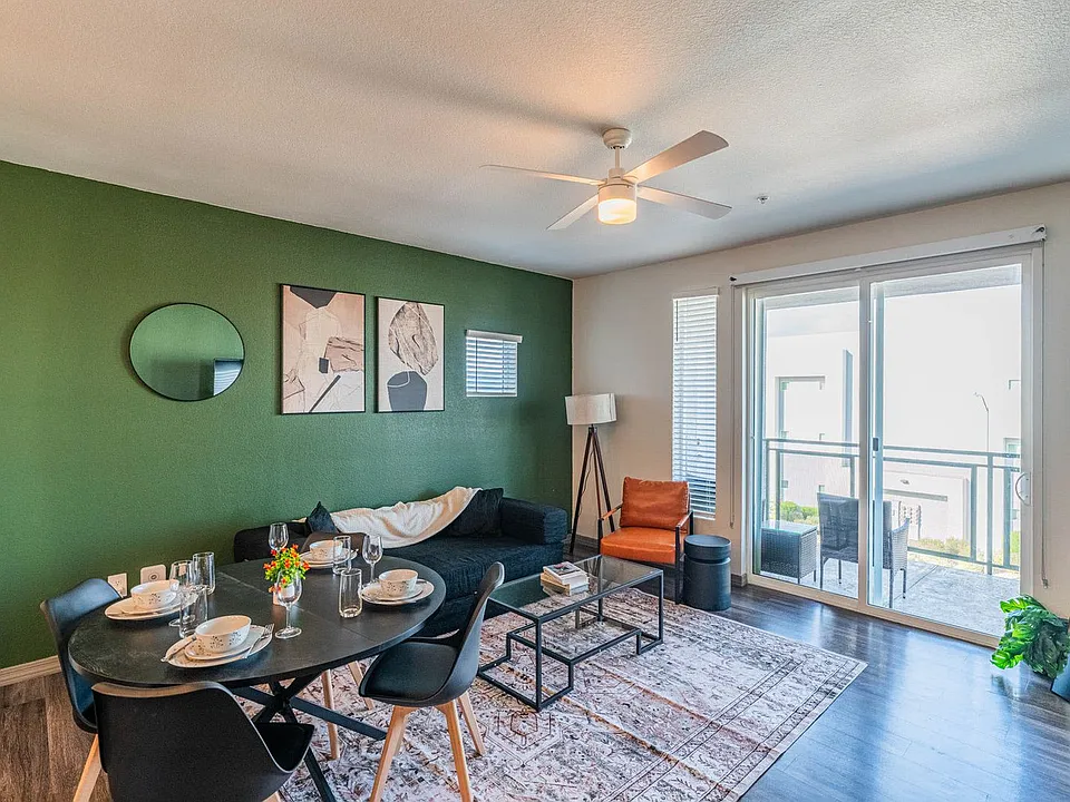 9456 W Georgia Ave #3-ID1374250P