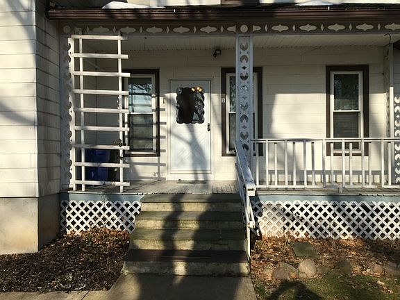 2nd image of 1 Webster Hieghts 1/a