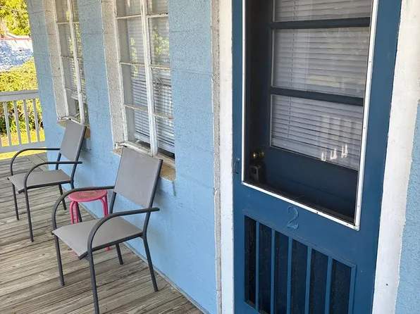 Carriage House Apts, 104 W Stable Aly #2, Saint Marys, GA 31558
