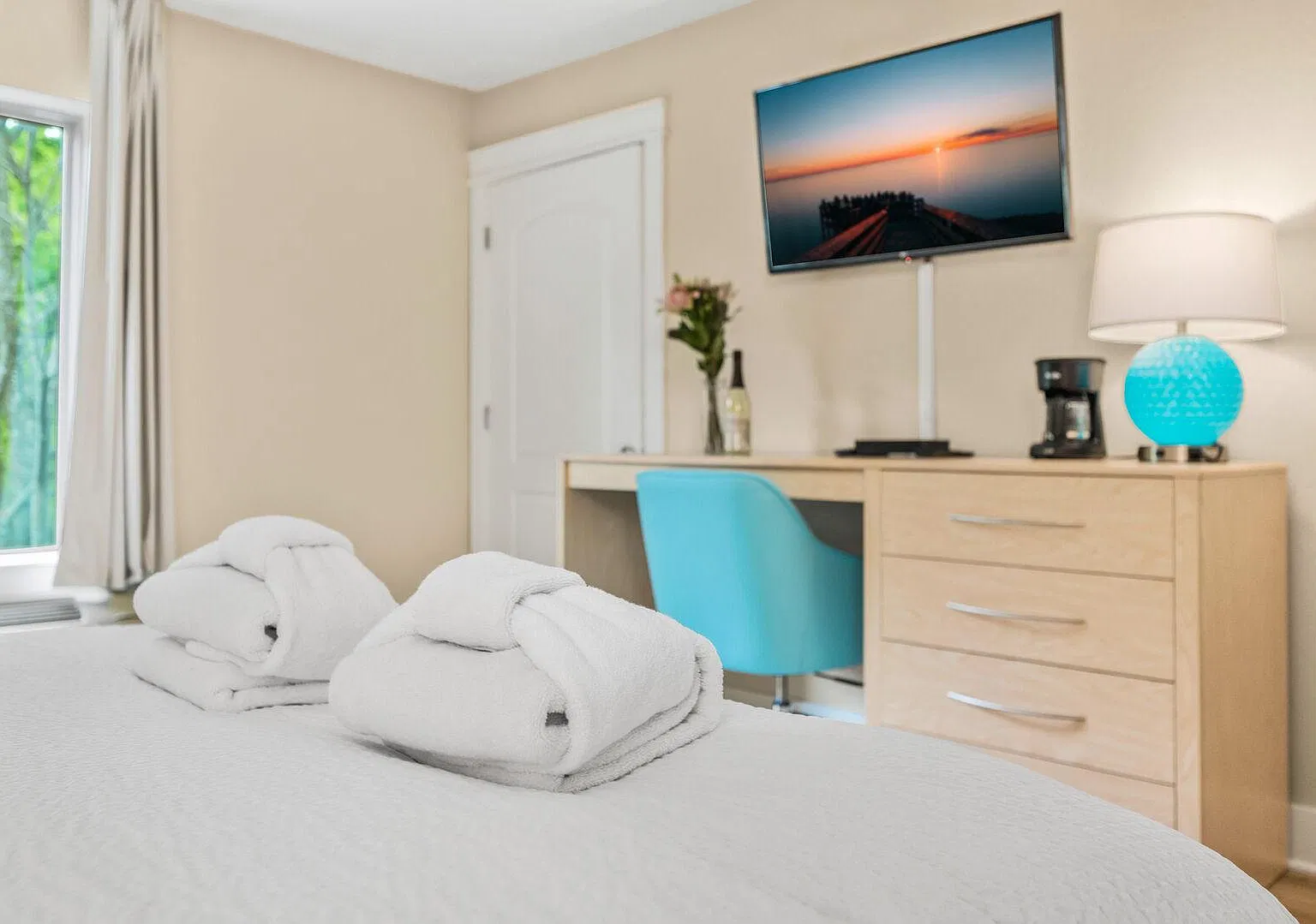 2 bed, 590 sqft, $1,400 — Photo 3