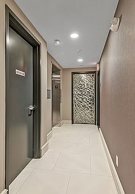 5th image of 2513 27th St #2A