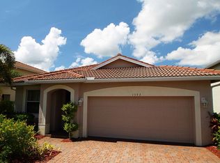 1593 Birdie Dr, Naples, FL 34120