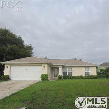 1st image of 2709 NE 1st Pl