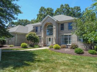 906 Black Oak Ct, Gibsonia, PA