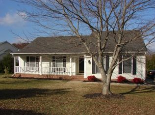 3 Westminster Dr, Asheville, NC 28804