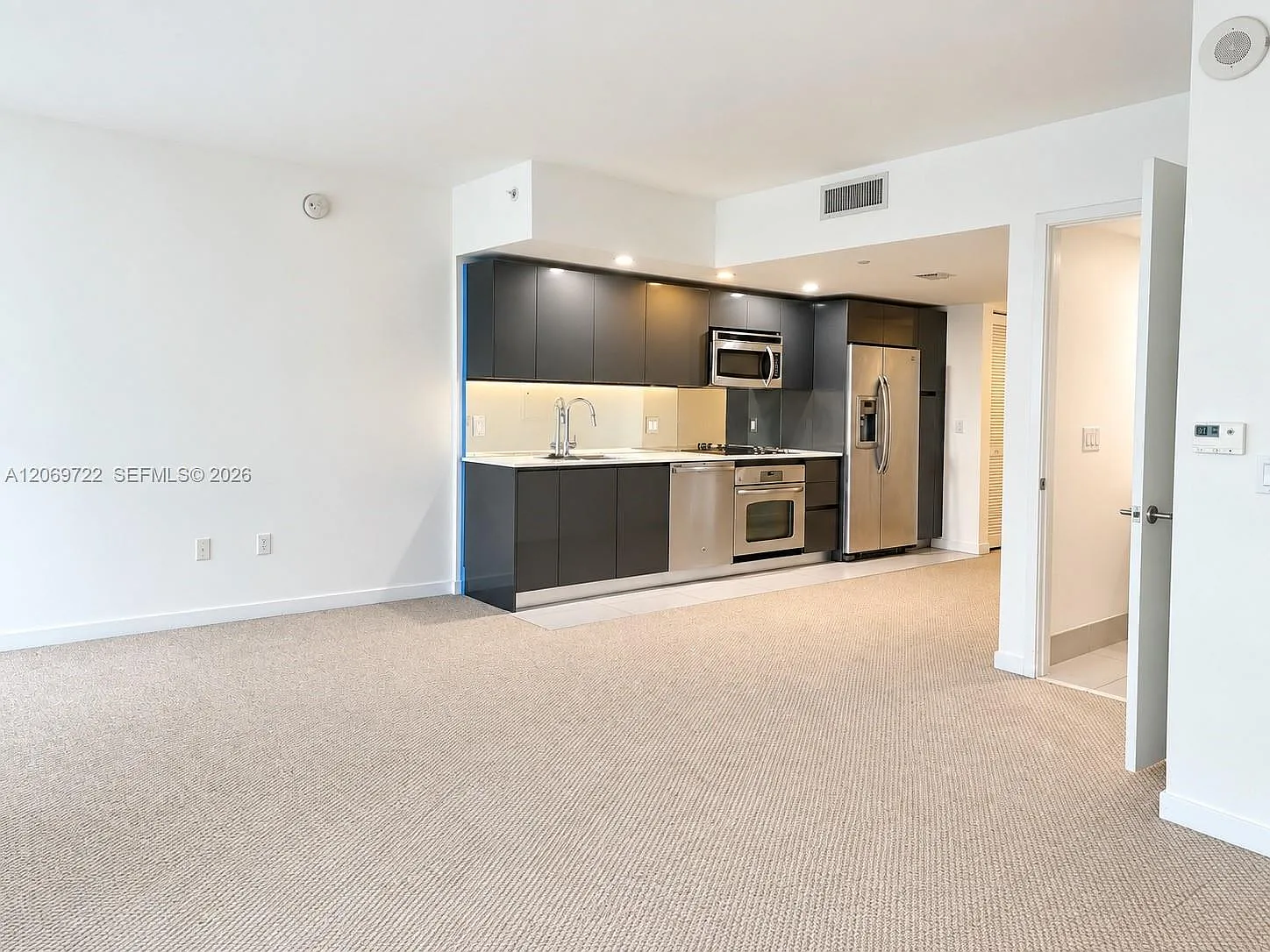 Mybrickell Condo — Photo 3