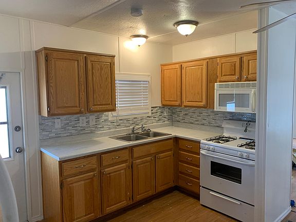 New kitchen with designer backsplash