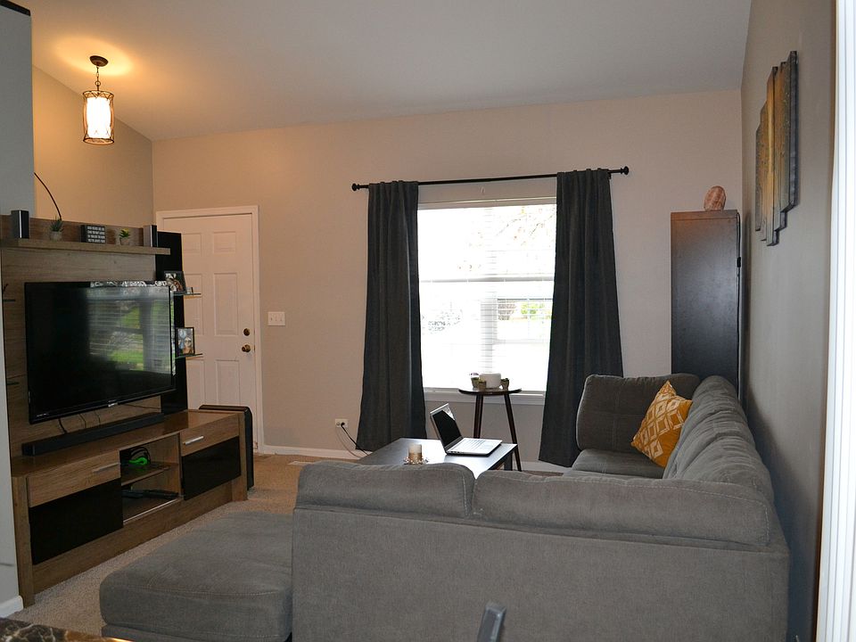 1st image of 2806 Troon Dr