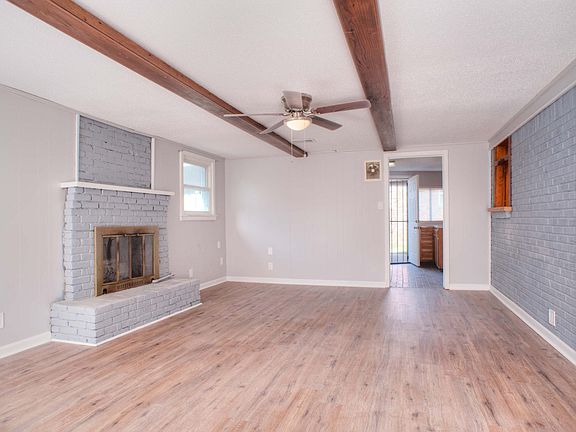 5th image of 8133 Charleston Dr