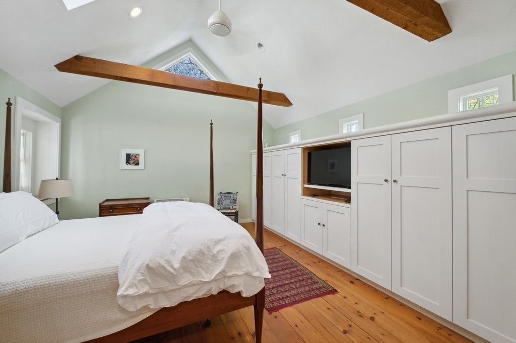  Primary Bedroom on 1st floor