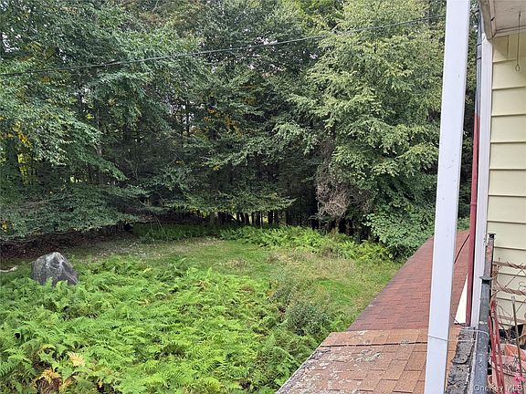 5th image of 186 Twin Bridge Road