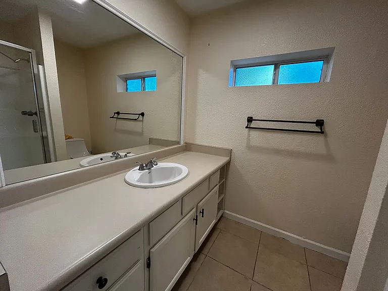 3871 Corrales Rd NW — Photo 9
