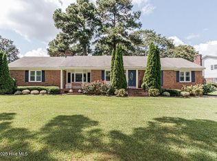 1132 Par Three Dr S, Wilson, NC 27893