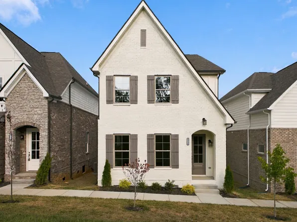 1111 Freeboard Aly, La Vergne, TN 37086