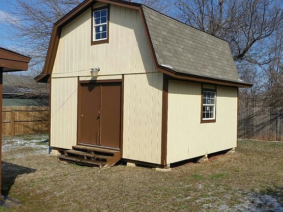 BONUS:18X18 2 story shed