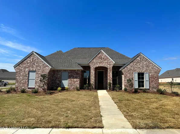 913 Glenwild Cir, Canton, MS 39046