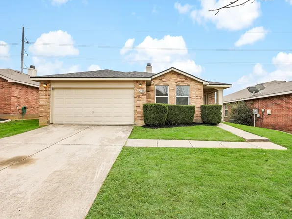 6221 Thoroughbred Trl, Denton, TX 76210