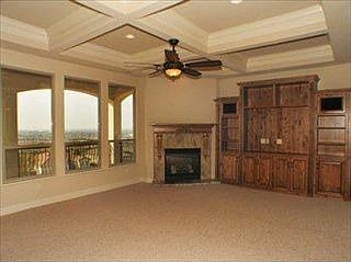 3rd image of 443 Serpa Way