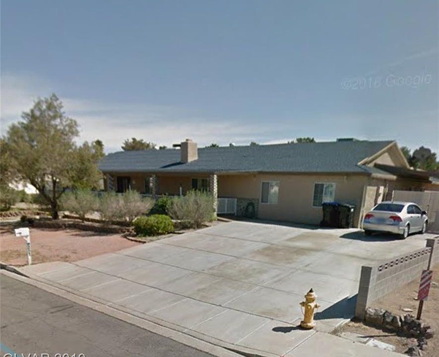 1st image of 271 E Desert Rose Dr