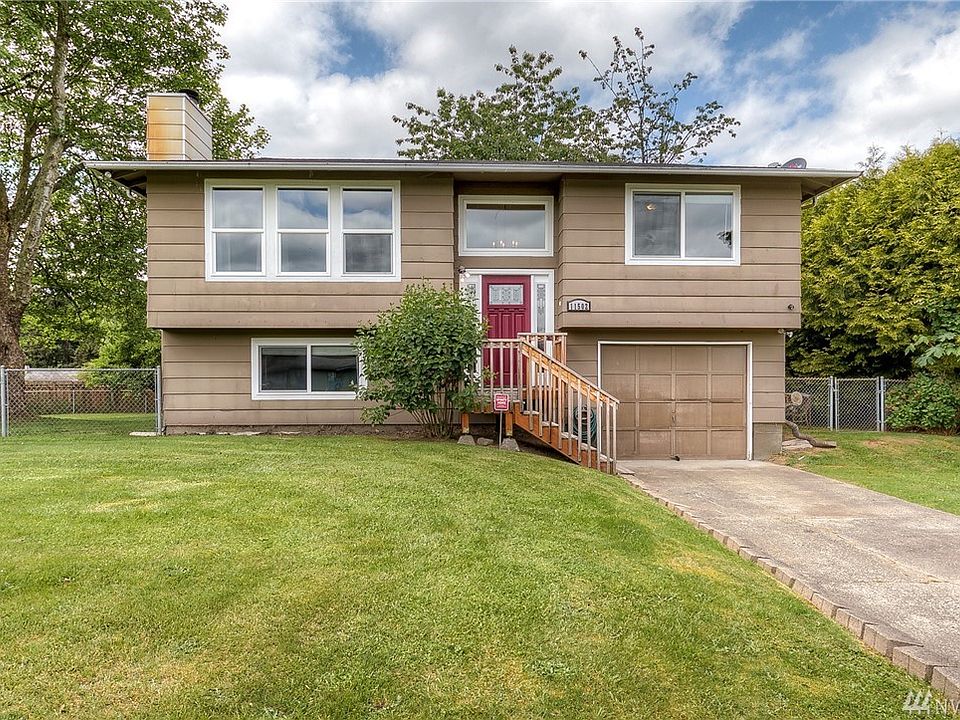 1st image of 11502 241st Avenue Ct E