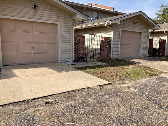 4th image of 120-126 & 000 Stephens Ln