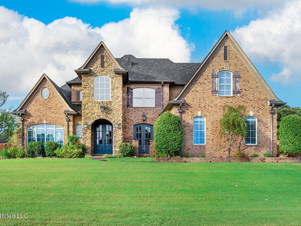 1st image of 1264 Gaston Dr