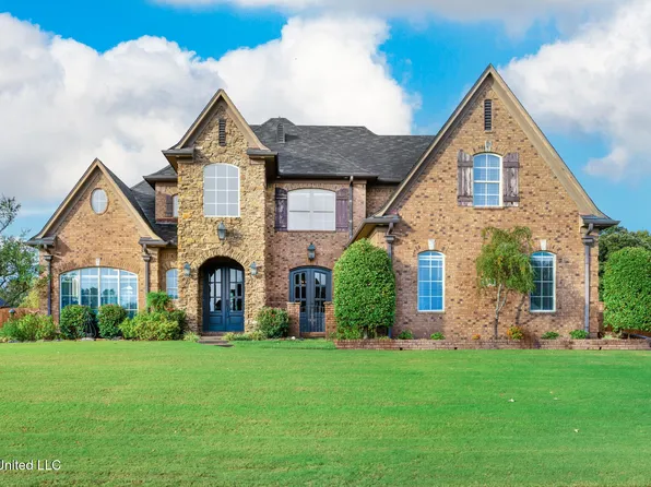 1264 Gaston Dr, Southaven, MS 38671