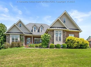 147 Creekstone Rdg, South Charleston, WV 25309