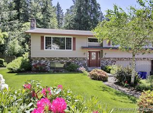14328 SE Center St, Portland, OR 97236