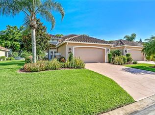 5420 Peppertree Dr, Fort Myers, FL 33908