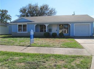 1304 Glencrest Dr, Pasadena, TX 77502