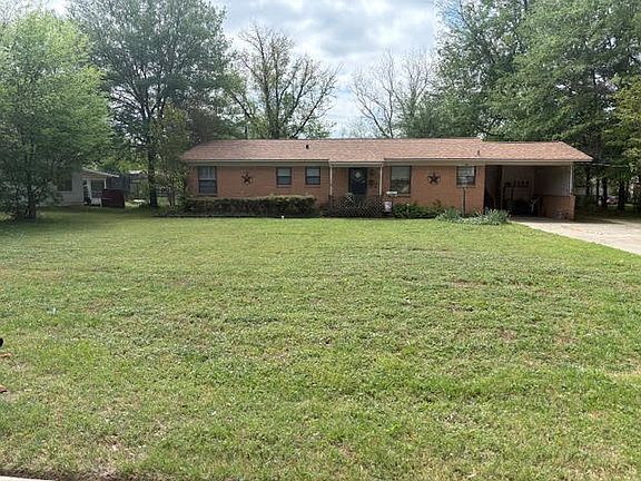 2nd image of 312 Radio Rd