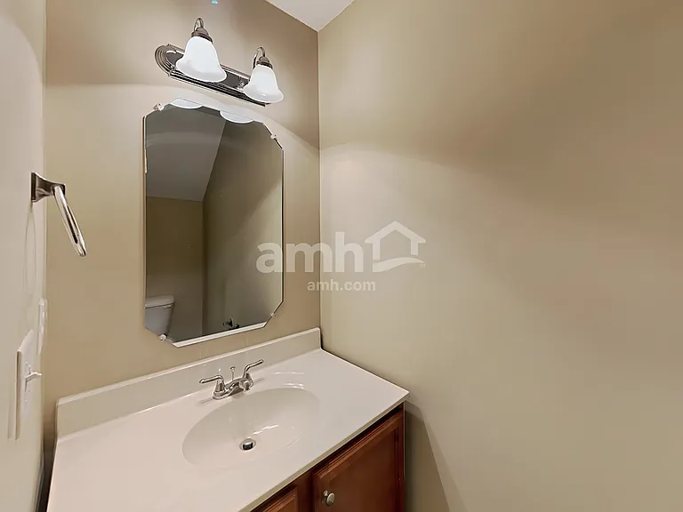 1300 Cathedral Rock Ct — Photo 7