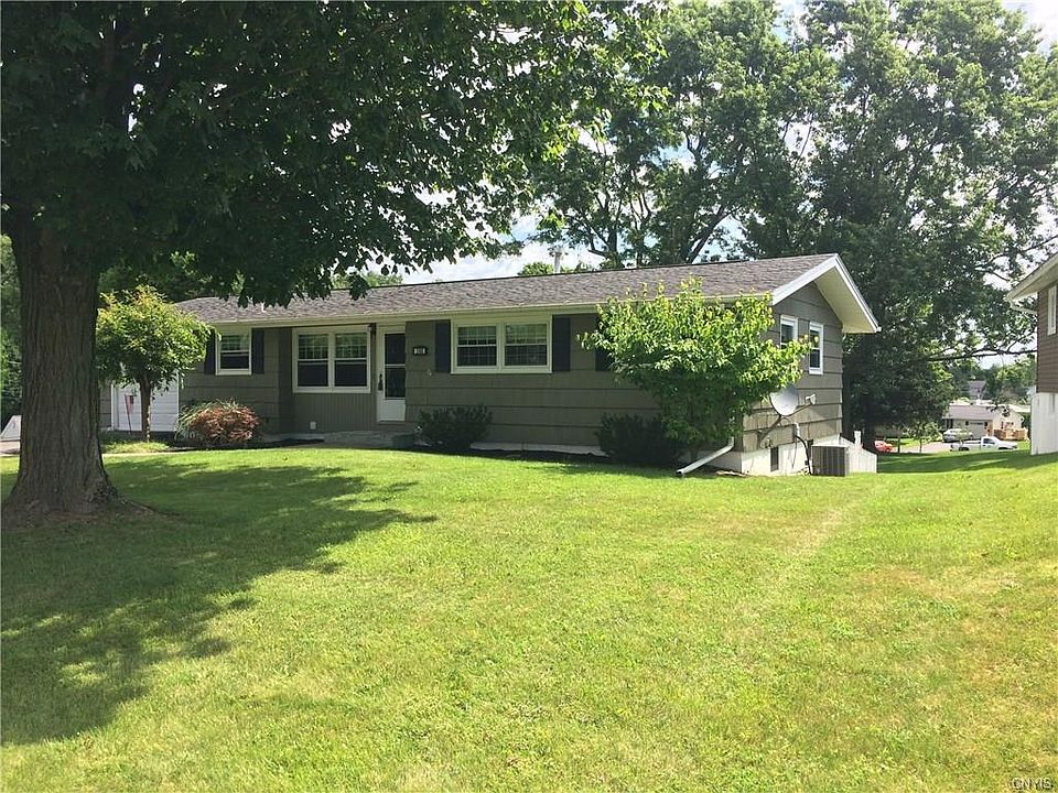 1st image of 203 Wynnfield Dr