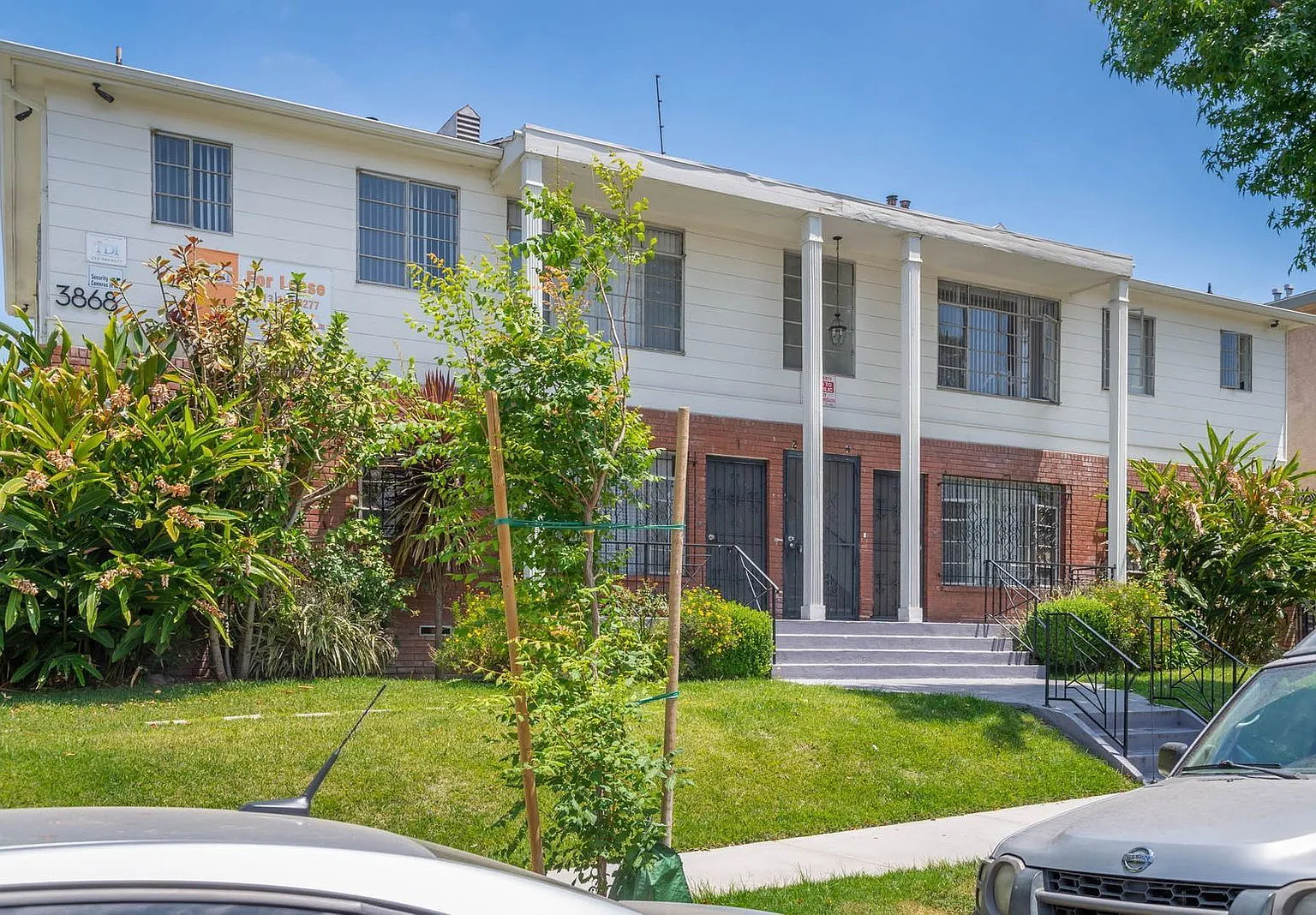 1 bed, 1.0 bath, 675 sqft, $1,569 — Photo 1