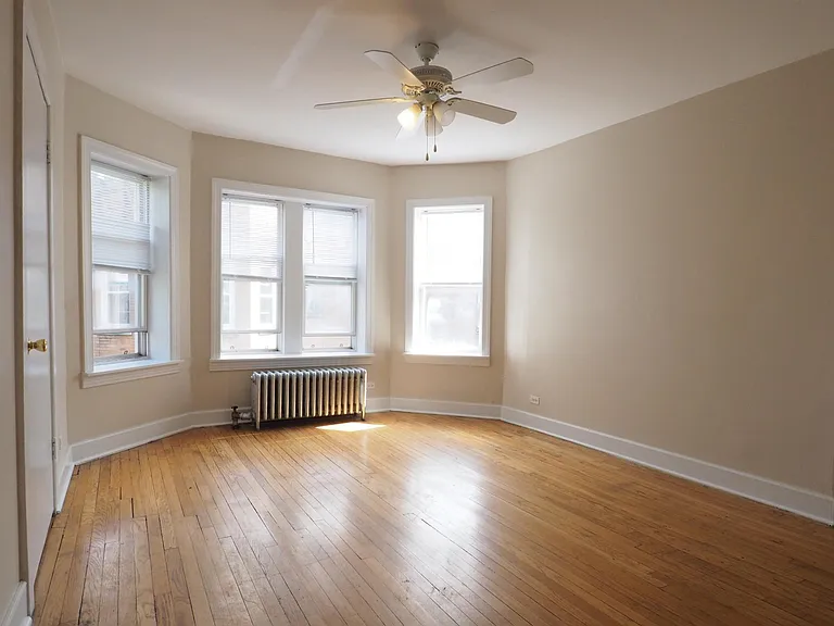 5030 N Springfield Ave #3 — Photo 7