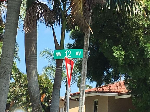 5th image of 20568 NW 12th Ave