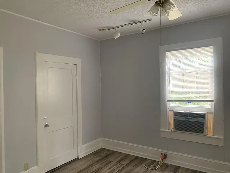 70 Martin Rd — Photo 5