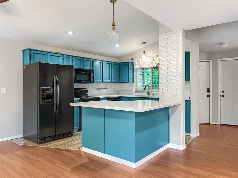 4605 SW 164th Ter — Photo 14