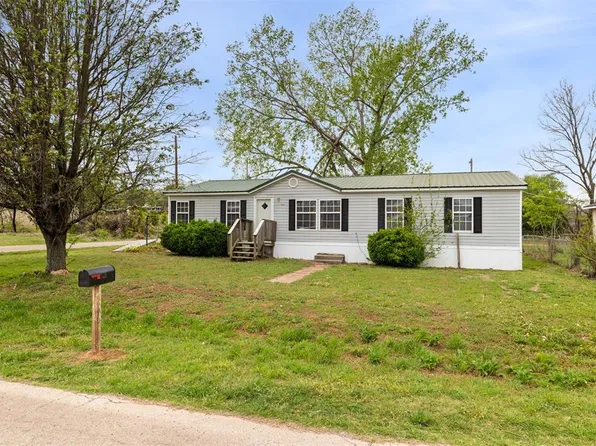816 Oak St, Maysville, OK 73057