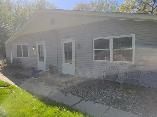 9375 Country Dr Photo 1