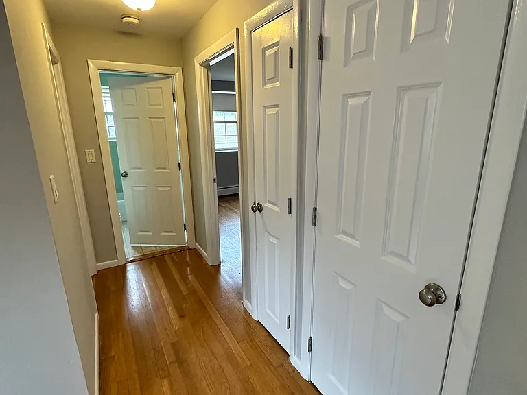 39 Kilby St #111 — Photo 5