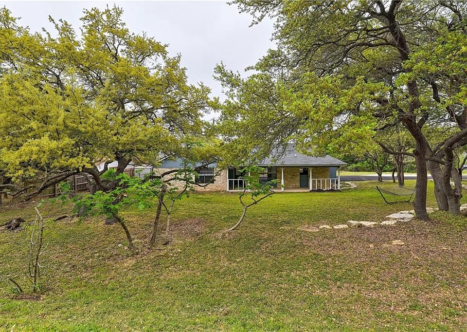 1st image of 10100 Devereux Dr